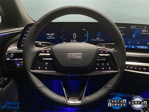 Used 2024 Cadillac Lyriq Luxury image 10