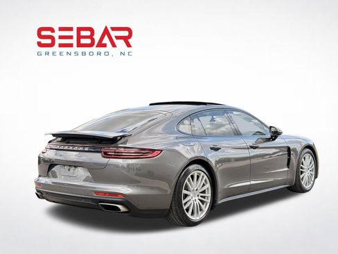 Used 2018 Porsche Panamera image 5