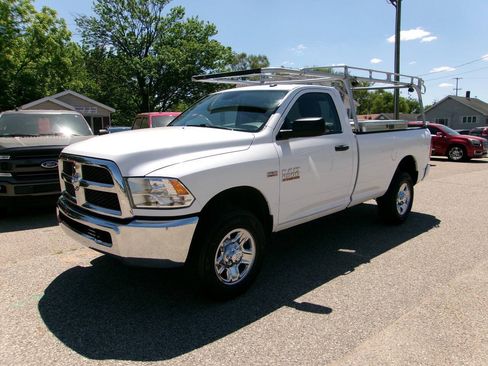 Used 2014 RAM 2500 Tradesman w/ Chrome Appearance Group AWD/4WD image 1