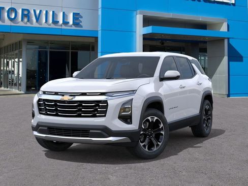 New 2026 Chevrolet Equinox LT image 6