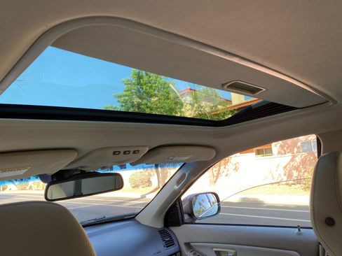 Used 2011 Volvo XC90 3.2 image 35