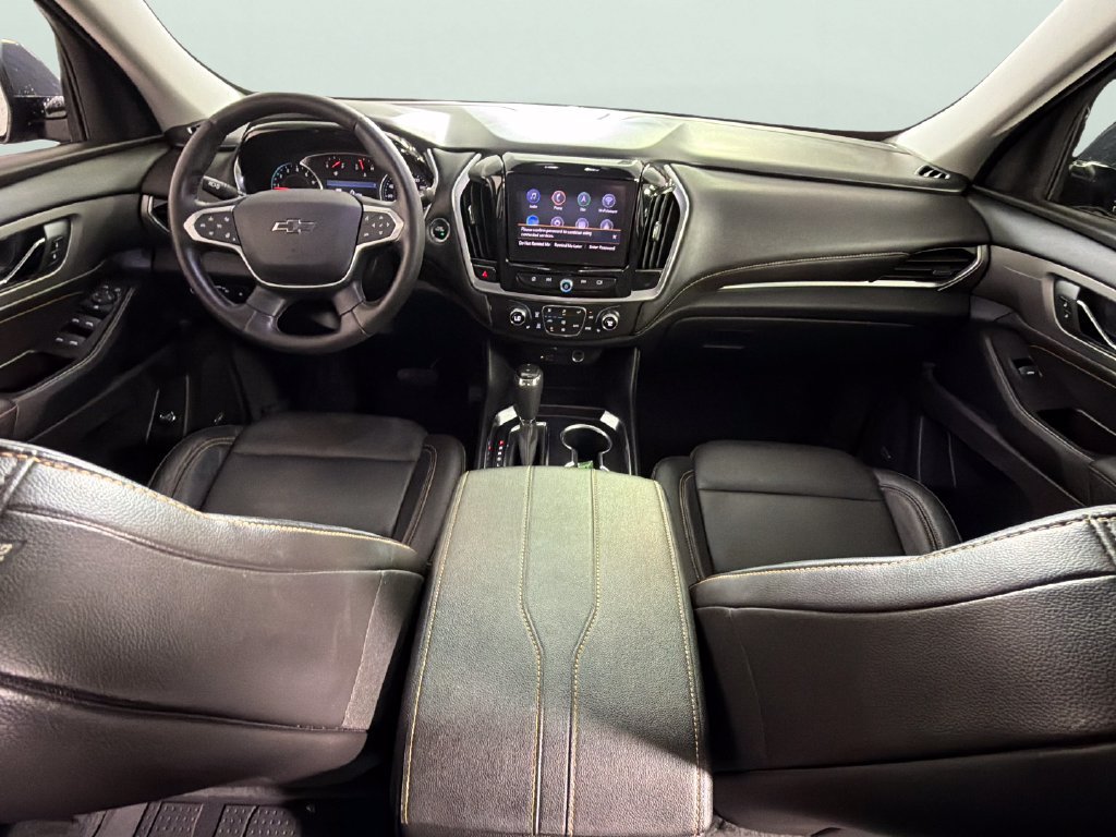 Used 2020 Chevrolet Traverse RS w/ LPO, Floor Liner Package FWD image 33