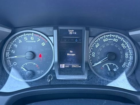 Used 2019 Toyota Tacoma TRD Sport image 53