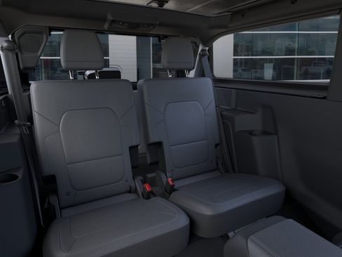 New 2026 Ford Bronco Badlands AWD/4WD image 13