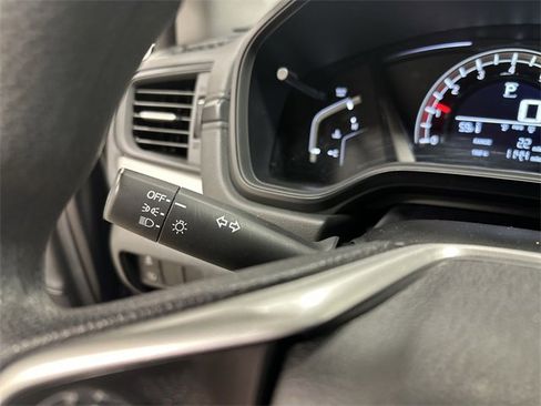 Used 2019 Honda CR-V LX image 18