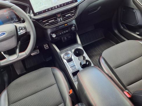 Used 2024 Ford Escape ST-Line w/ Tech Pack #1 image 11