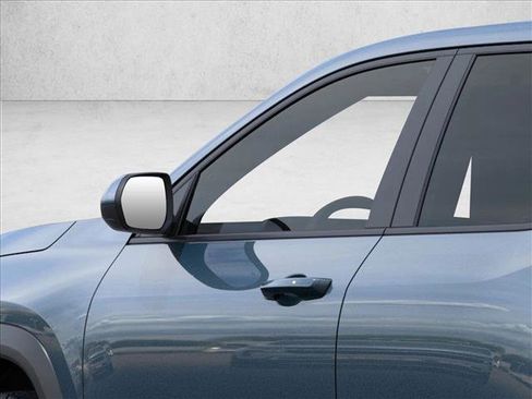 New 2026 Chevrolet Equinox LT image 12