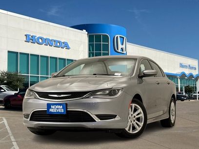 Used 2015 Chrysler 200 Limited w/ Convenience Group