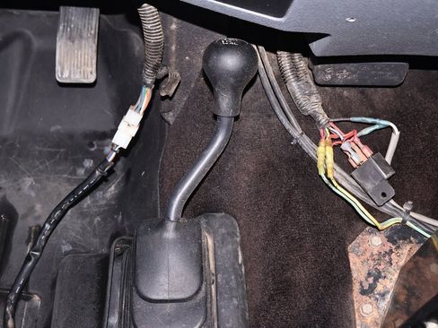 Used 2013 Ford F550 4x4 Regular Cab Super Duty w/ Payload Upgrade Pkg image 24