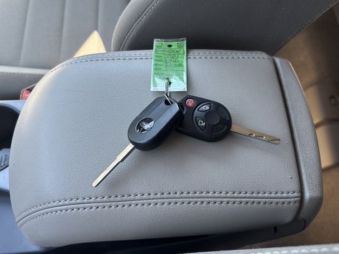 Used 2014 Ford Escape SE FWD image 31