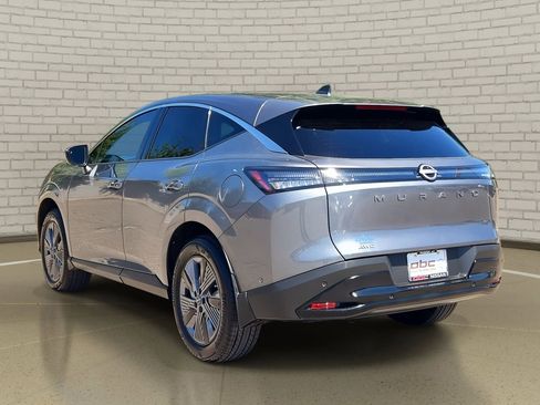 Certified 2025 Nissan Murano SV image 7