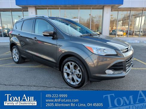Used 2016 Ford Escape Titanium image 1