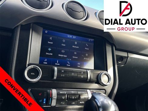 Used 2022 Ford Mustang Premium image 15