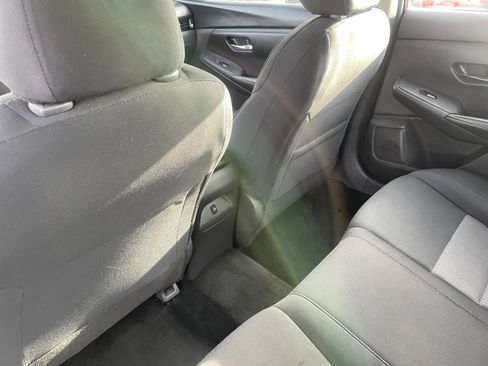 Used 2025 Nissan Sentra SV image 23