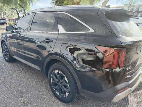 Certified 2025 Kia Sorento S w/ Panoramic Sunroof Package FWD image 15