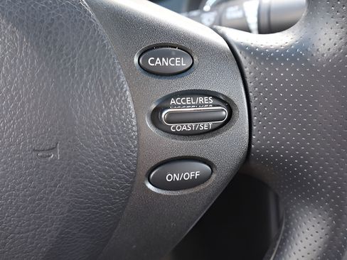 Used 2010 Nissan Altima 2.5 S FWD image 20