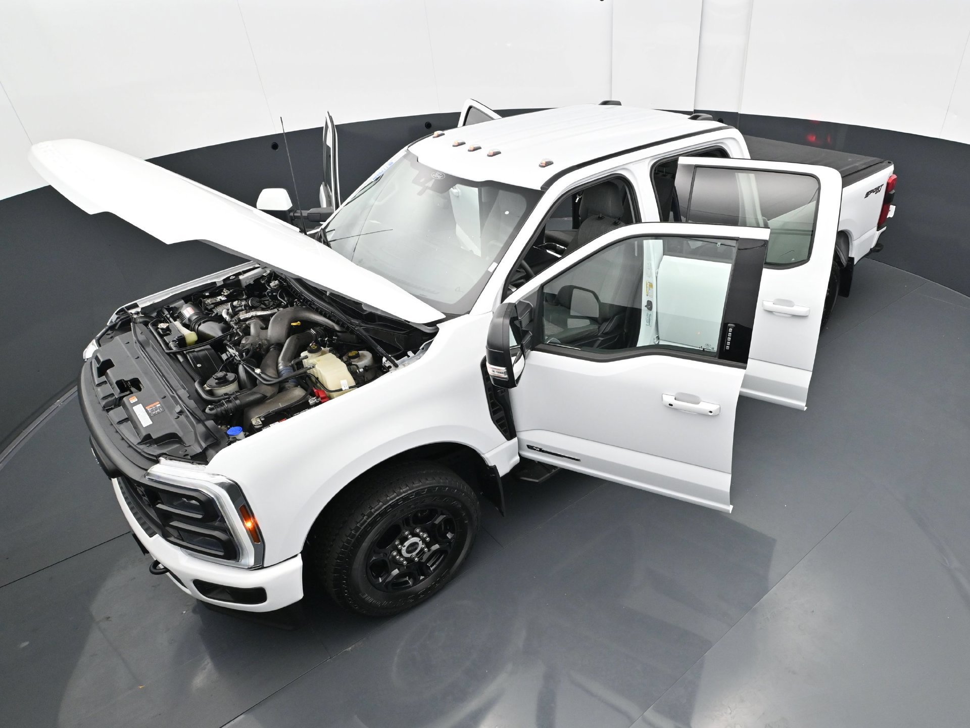 Used 2024 Ford F250 XLT w/ XLT Premium Package AWD/4WD image 41