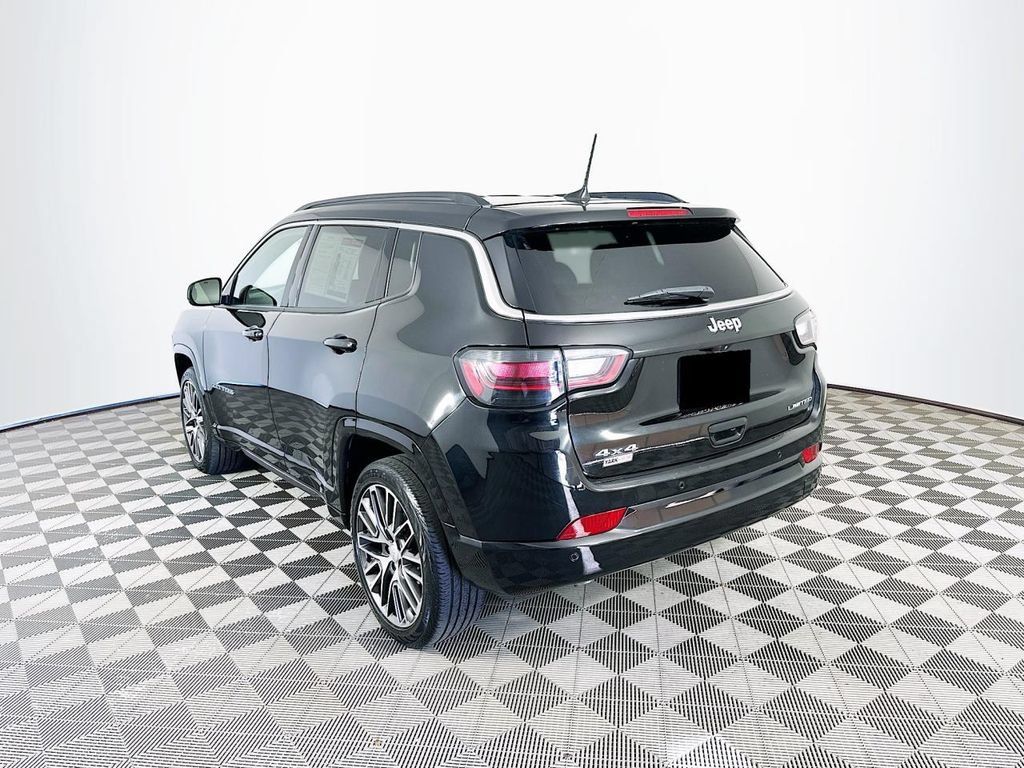 Used 2024 Jeep Compass Limited w/ Elite Group AWD/4WD image 7