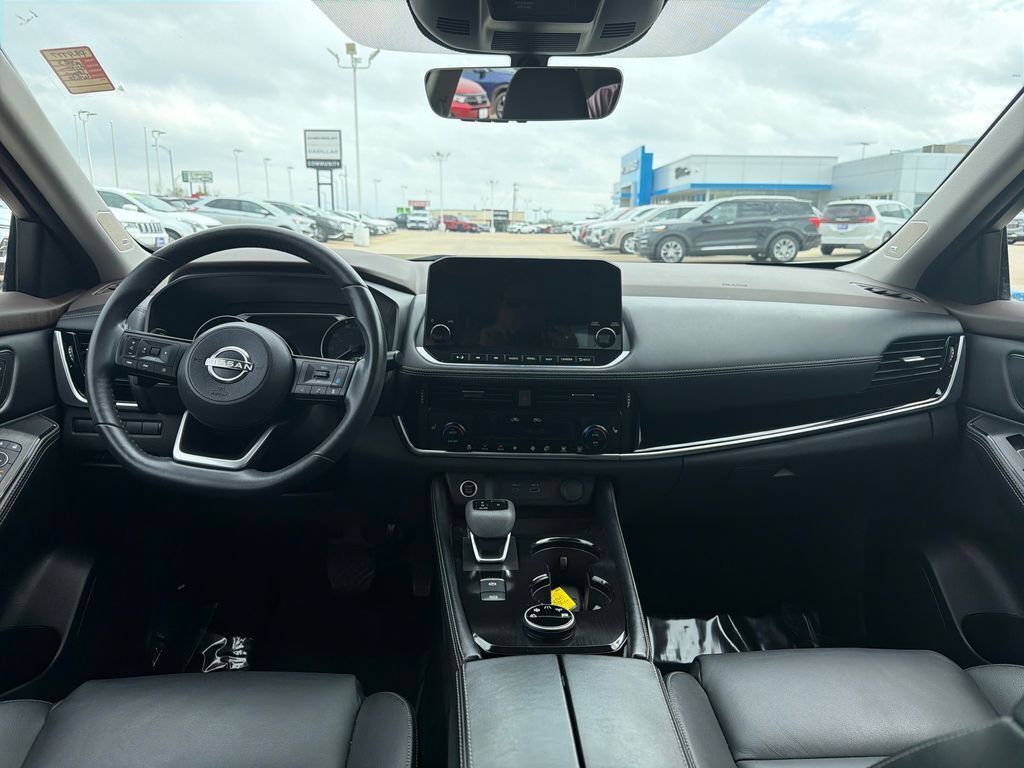 Used 2023 Nissan Rogue SL w/ SL Premium Package AWD/4WD image 14