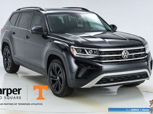 Used 2023 Volkswagen Atlas SE w/ Panoramic Sunroof Package FWD image 15