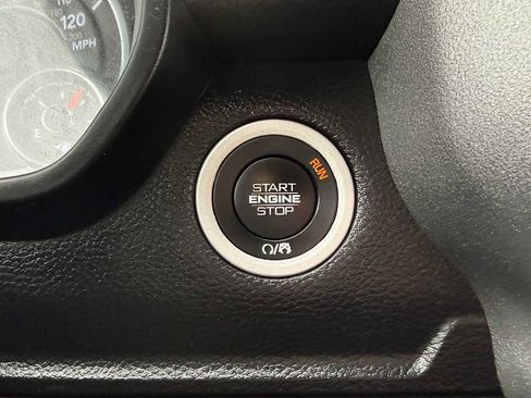 Used 2021 RAM 1500 Big Horn w/ Built-to-serve Edition image 17