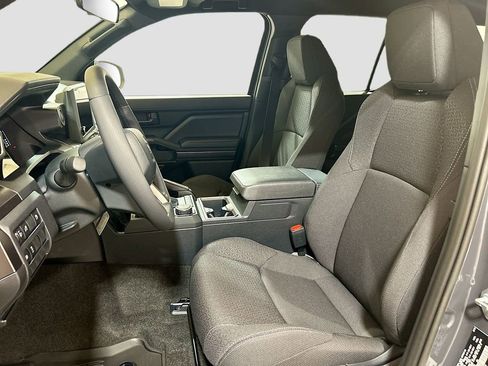 New 2026 Toyota 4Runner SR5 image 12