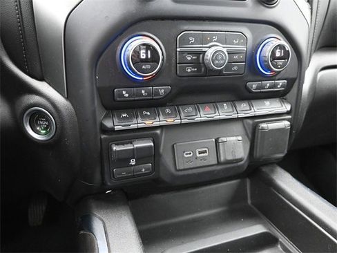 Used 2019 Chevrolet Silverado 1500 LTZ w/ LTZ Plus Package image 29