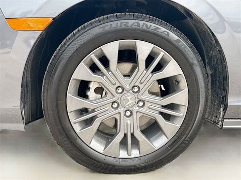 Used 2025 Honda Odyssey Touring image 34