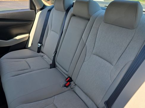 Used 2023 Honda Accord EX image 14