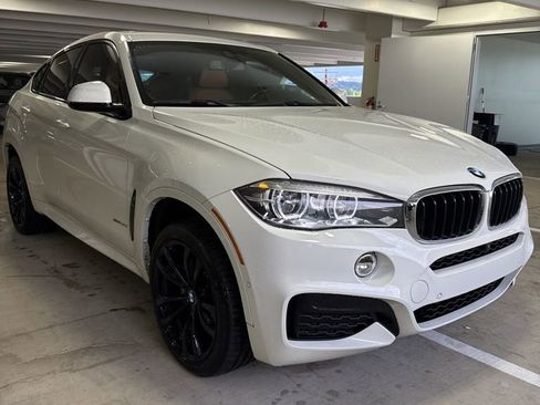 Used 2018 BMW X6 xDrive35i AWD/4WD image 3