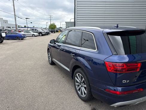 Used 2019 Audi Q7 2.0T Premium Plus w/ Premium Plus Package AWD/4WD image 3