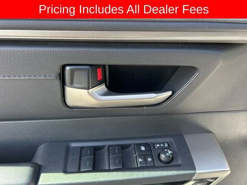 Used 2025 Toyota Tundra Limited AWD/4WD image 4