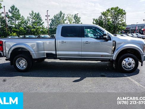 Used 2023 Ford F450 Platinum w/ Camper Package AWD/4WD image 9