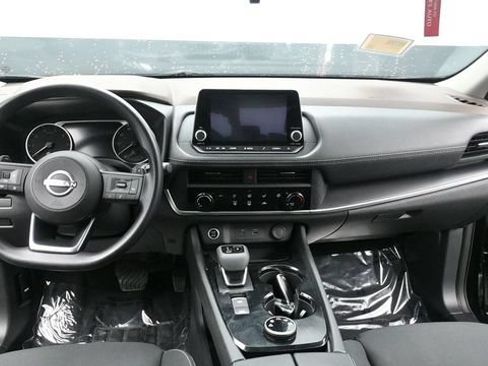 Used 2023 Nissan Rogue S AWD/4WD image 27