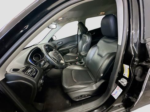 Used 2019 Jeep Compass Limited image 13