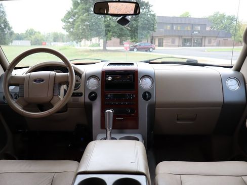 Used 2007 Ford F150 Lariat AWD/4WD image 17