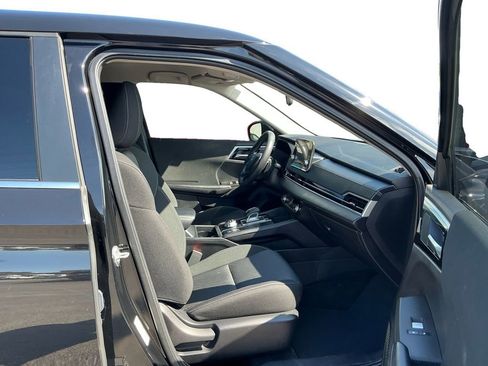 Used 2024 Mitsubishi Outlander ES FWD image 22