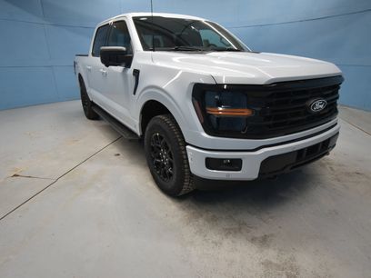 New 2025 Ford F150 XLT w/ Equipment Group 302A MID