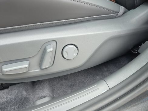 New 2027 Kia EV3 Wind FWD image 19