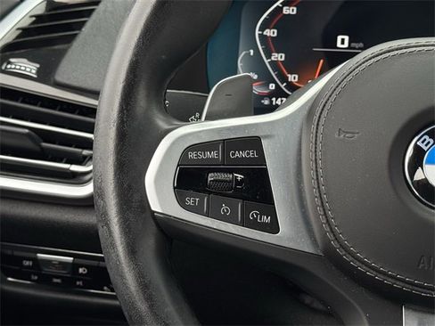 Used 2022 BMW X5 M50i w/ Premium Package image 12