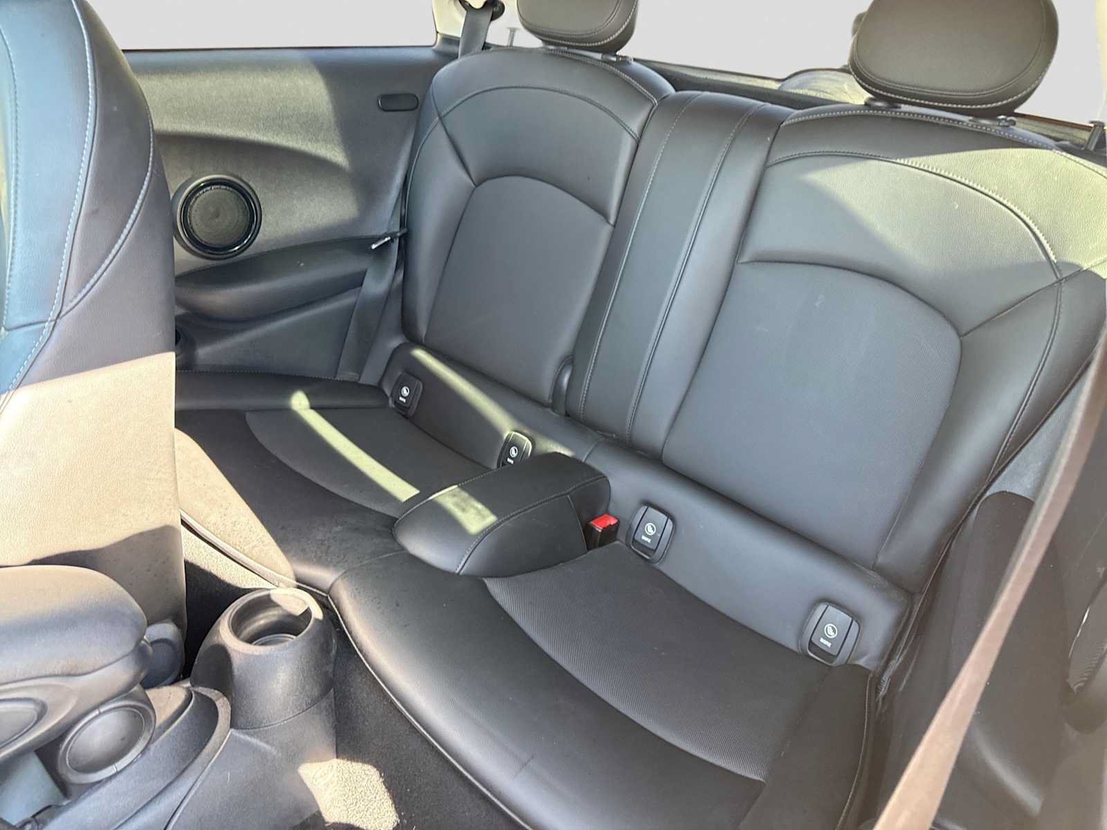 Used 2018 MINI Cooper S FWD image 18