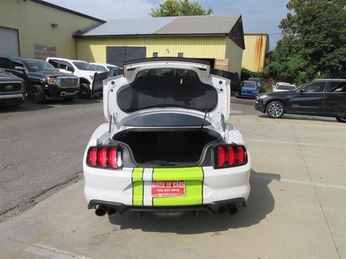 Used 2020 Ford Mustang GT w/ Equipment Group 301A image 5