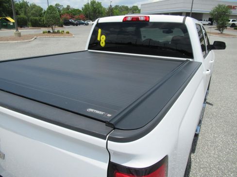 Used 2018 Chevrolet Silverado 1500 LT w/ All Star Edition RWD image 27
