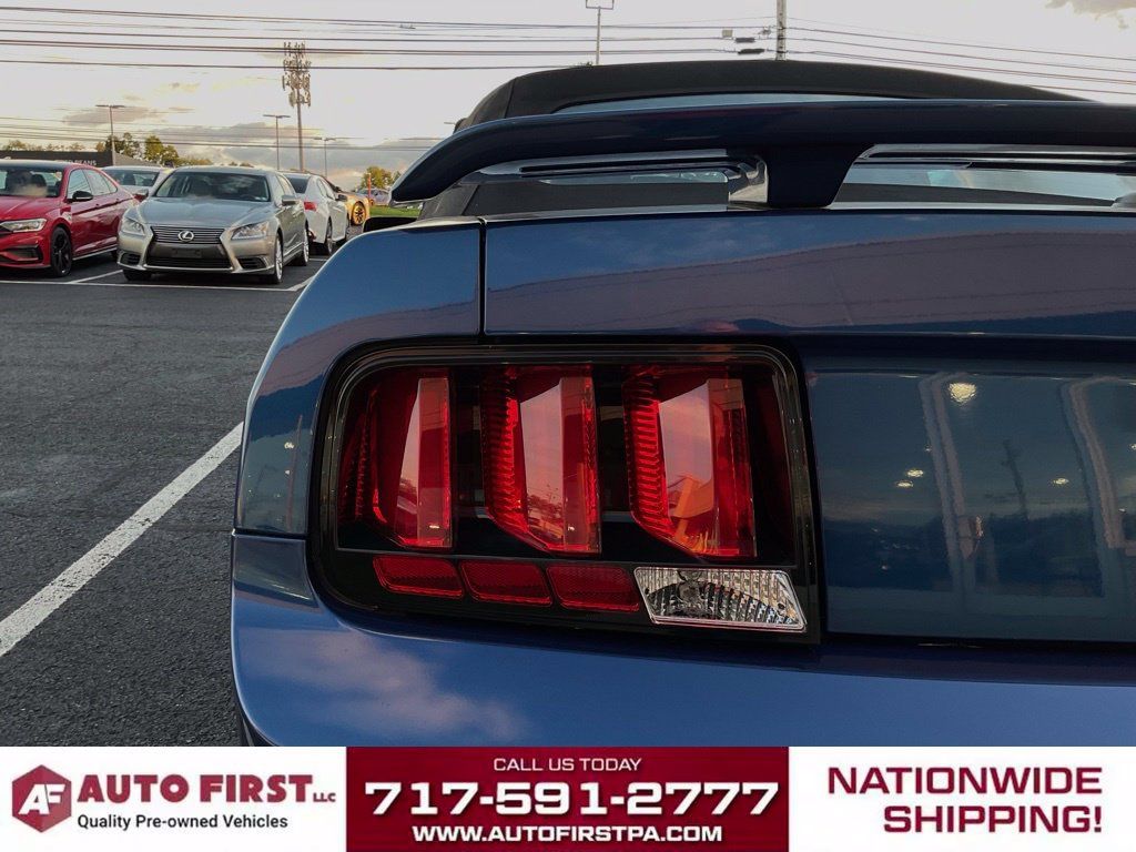 Used 2008 Ford Mustang GT RWD image 8