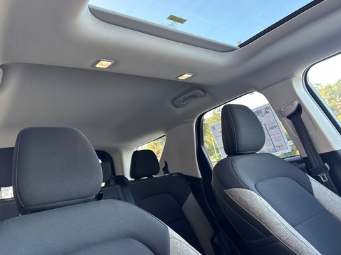 Certified 2025 Ford Bronco Sport Big Bend w/ Convenience Package image 18