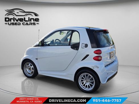 Used 2013 smart fortwo electric drive RWD image 9