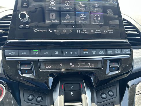 New 2026 Honda Odyssey Elite image 17