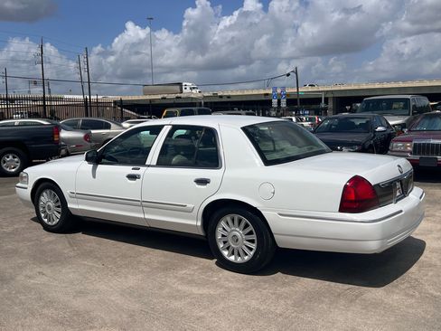 Used 2008 Mercury Grand Marquis LS image 4
