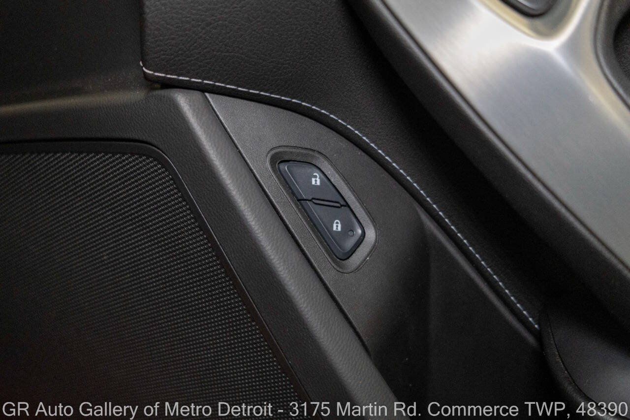 Used 2015 Chevrolet Corvette Stingray Coupe w/ 2LT Preferred Equipment Group RWD image 37