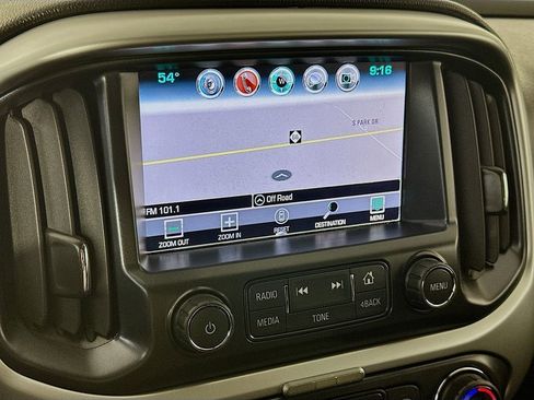 Used 2018 Chevrolet Colorado ZR2 AWD/4WD image 19